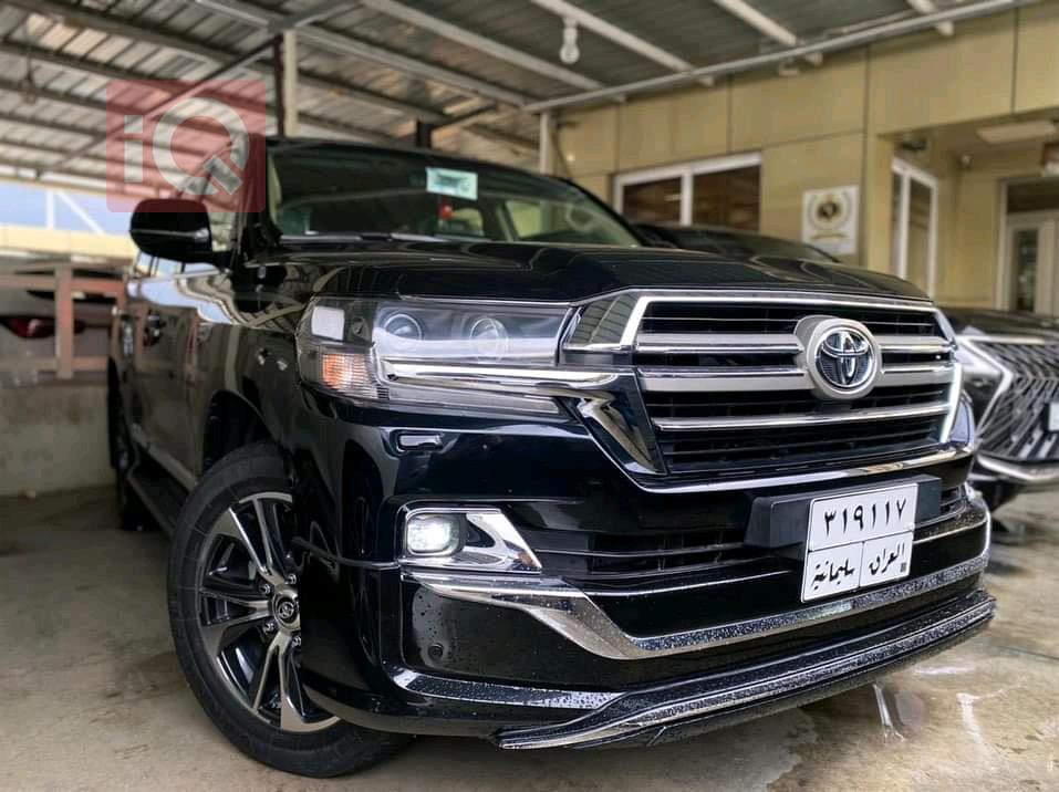 تويوتا لاندكروزر